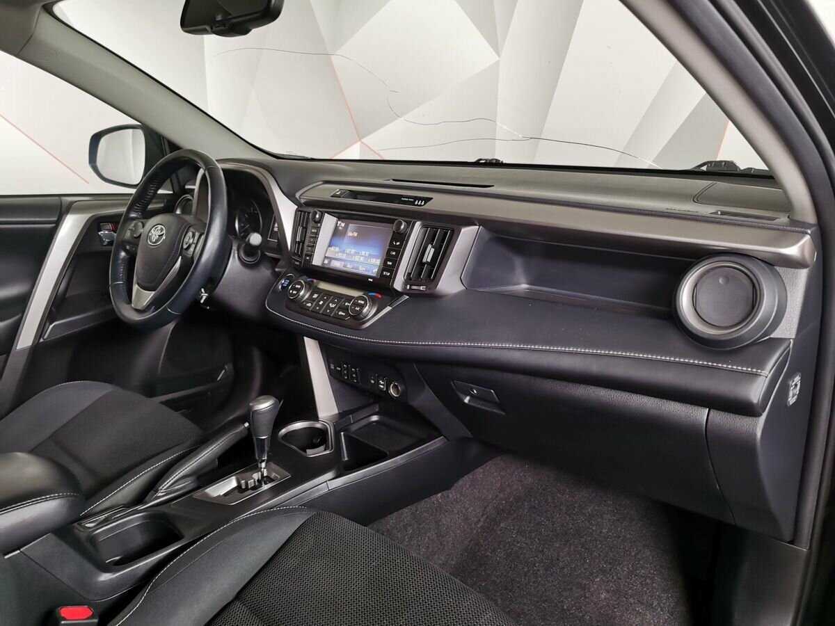 Купить Toyota RAV4, 2018, 133 788 км, фото №9