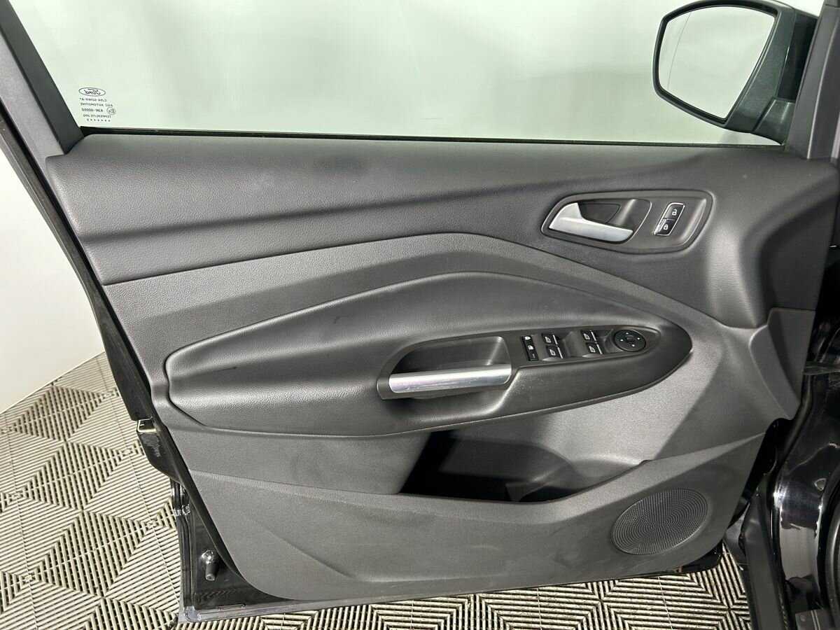 Купить Ford Kuga, 2015, 80 702 км, фото №7