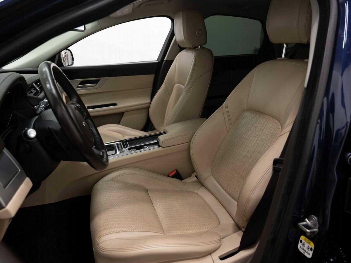 Купить Jaguar XF, 2017, 120 000 км, фото №10