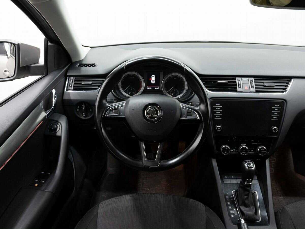 Купить Skoda Octavia, 2017, 182 500 км, фото №14