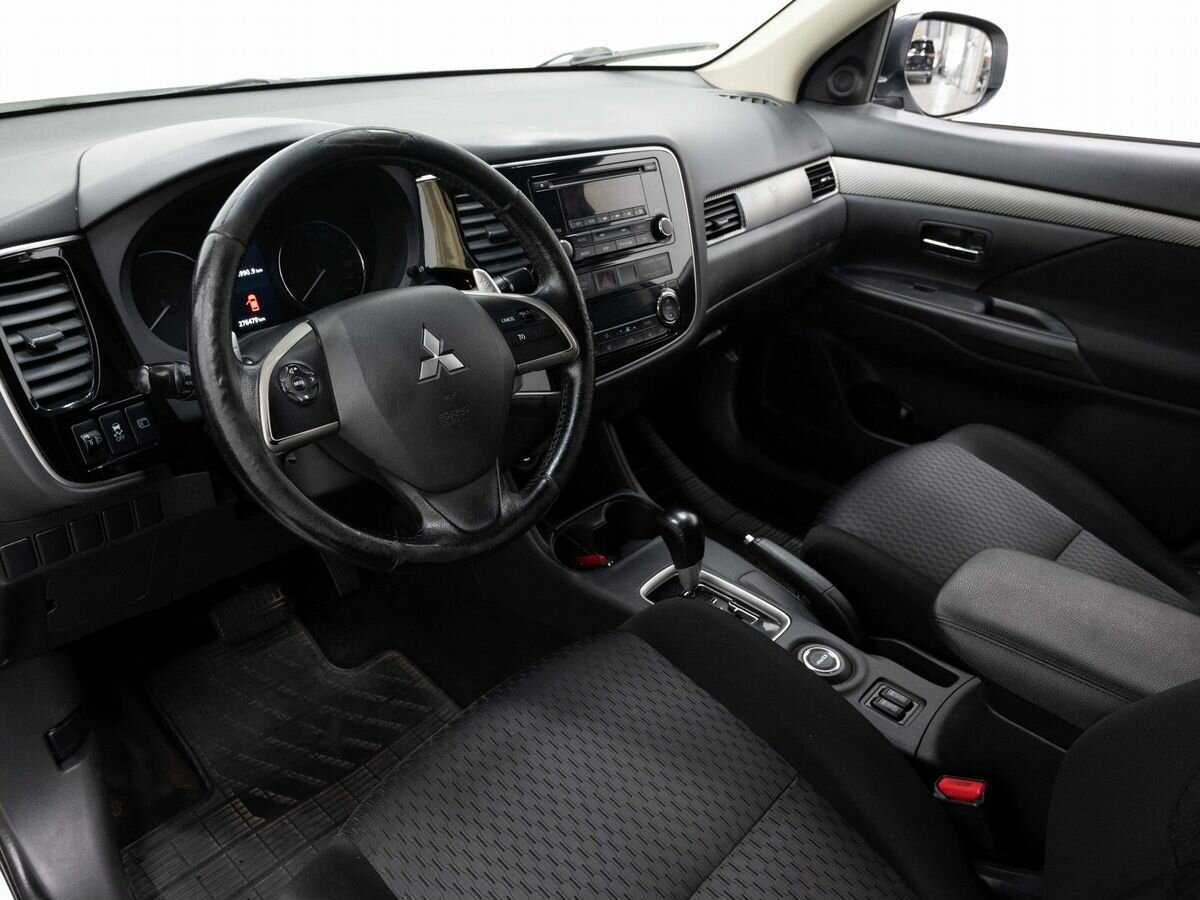 Купить Mitsubishi Outlander, 2012, 270 000 км, фото №9