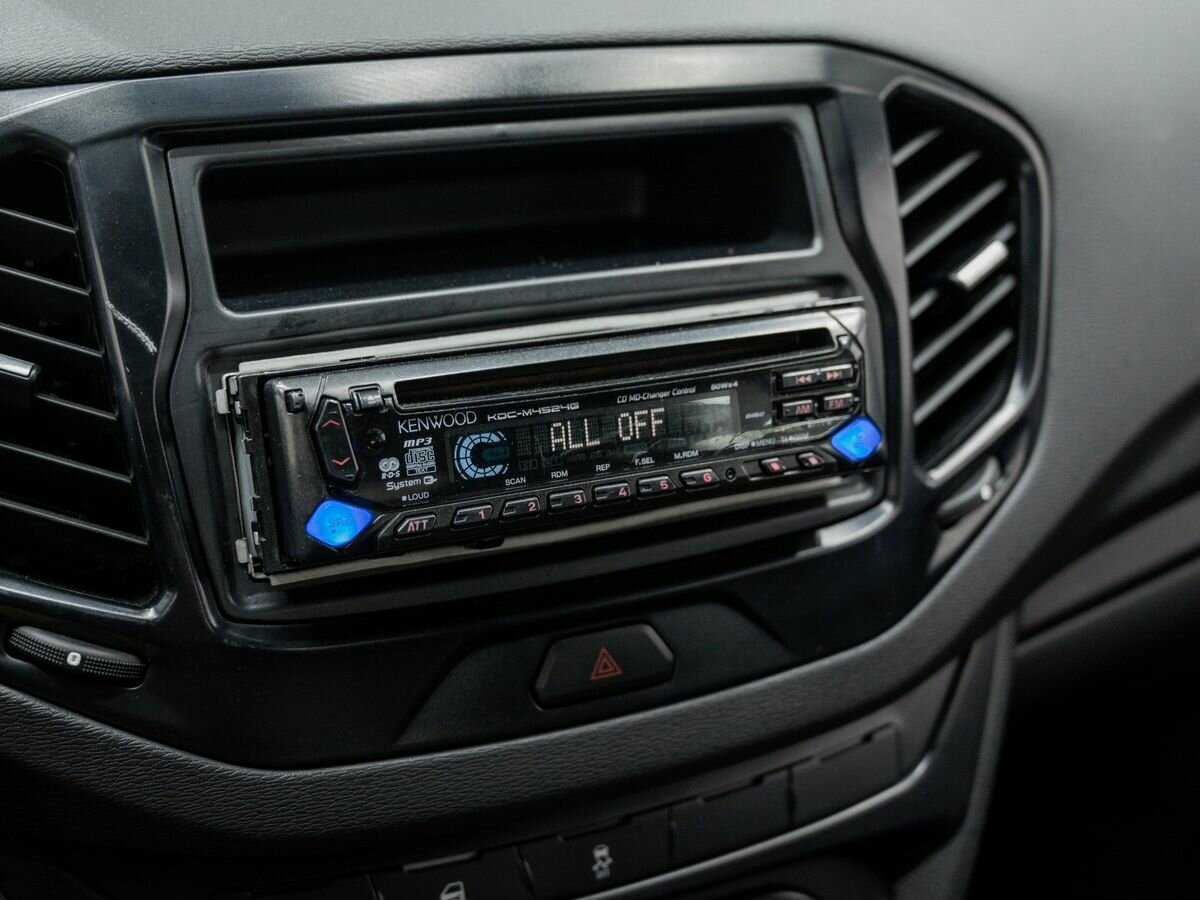 Купить Lada (ВАЗ) Vesta, 2019, 76 000 км, фото №18