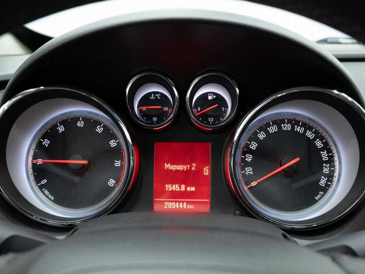 Купить Opel Astra GTC, 2013, 209 300 км, фото №16