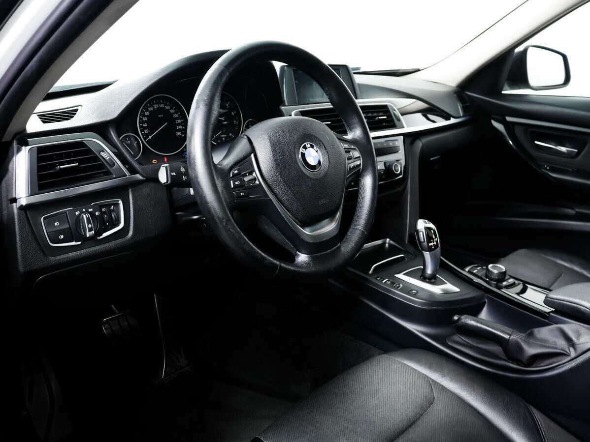 Купить BMW 3 серии 318i, 2018, 121 179 км, фото №12