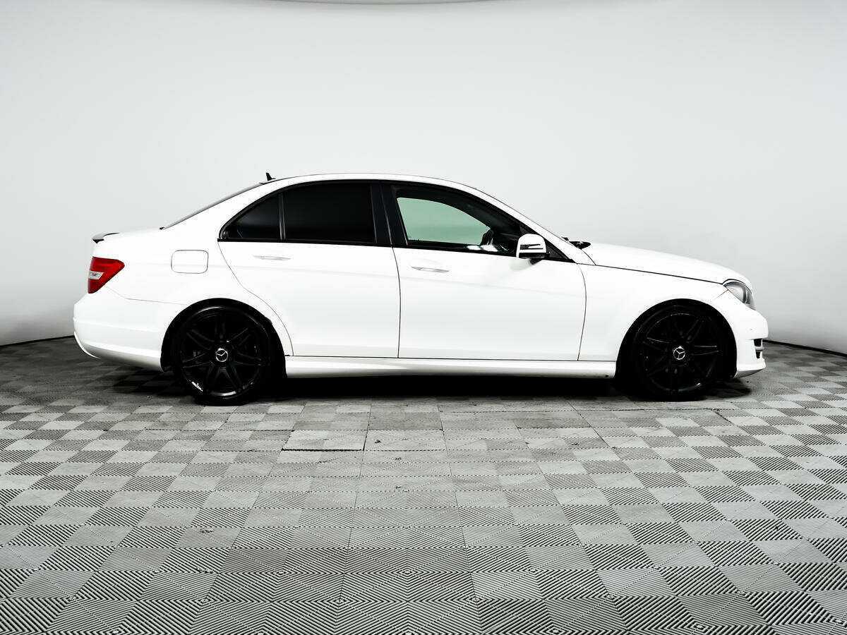 Купить Mercedes-Benz C-Класс 180, 2013, 290 887 км, фото №4