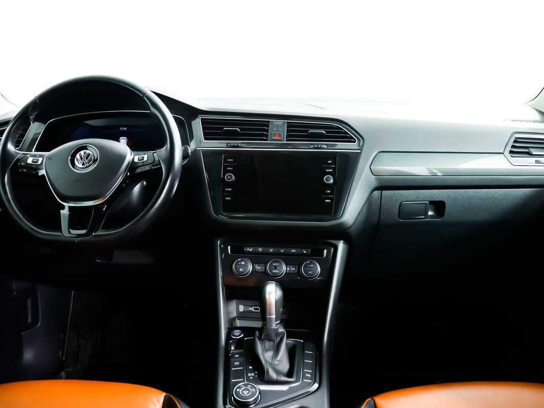 Купить Volkswagen Tiguan, 2017, 136 929 км, фото №11