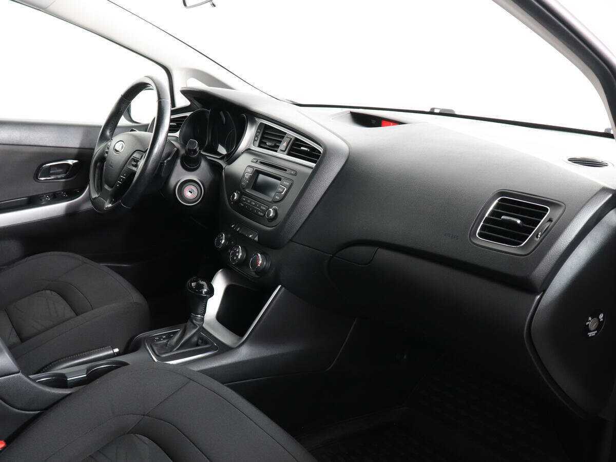 Купить Kia Ceed, 2017, 74 150 км, фото №9