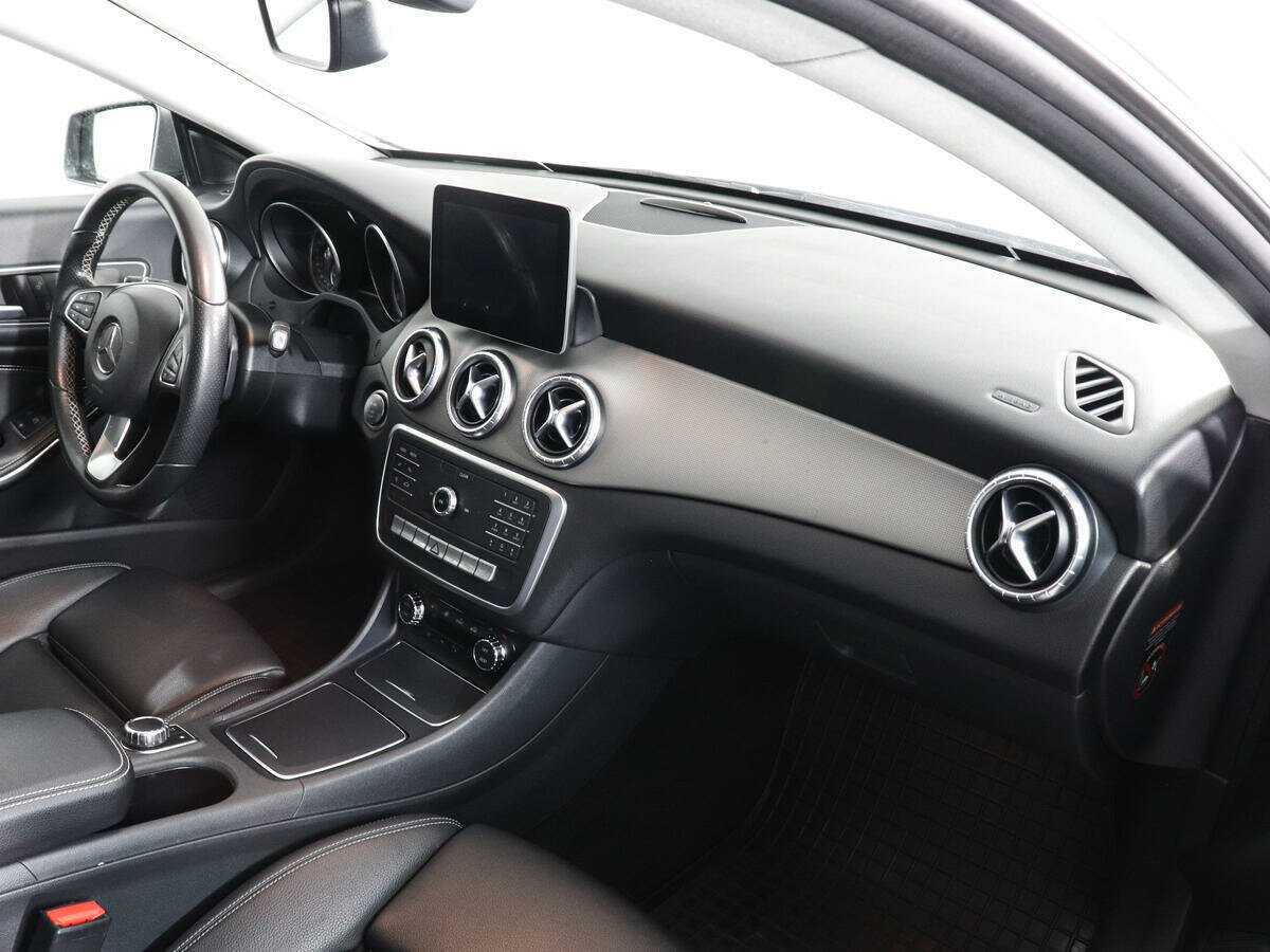 Купить Mercedes-Benz CLA 200, 2016, 95 162 км, фото №8