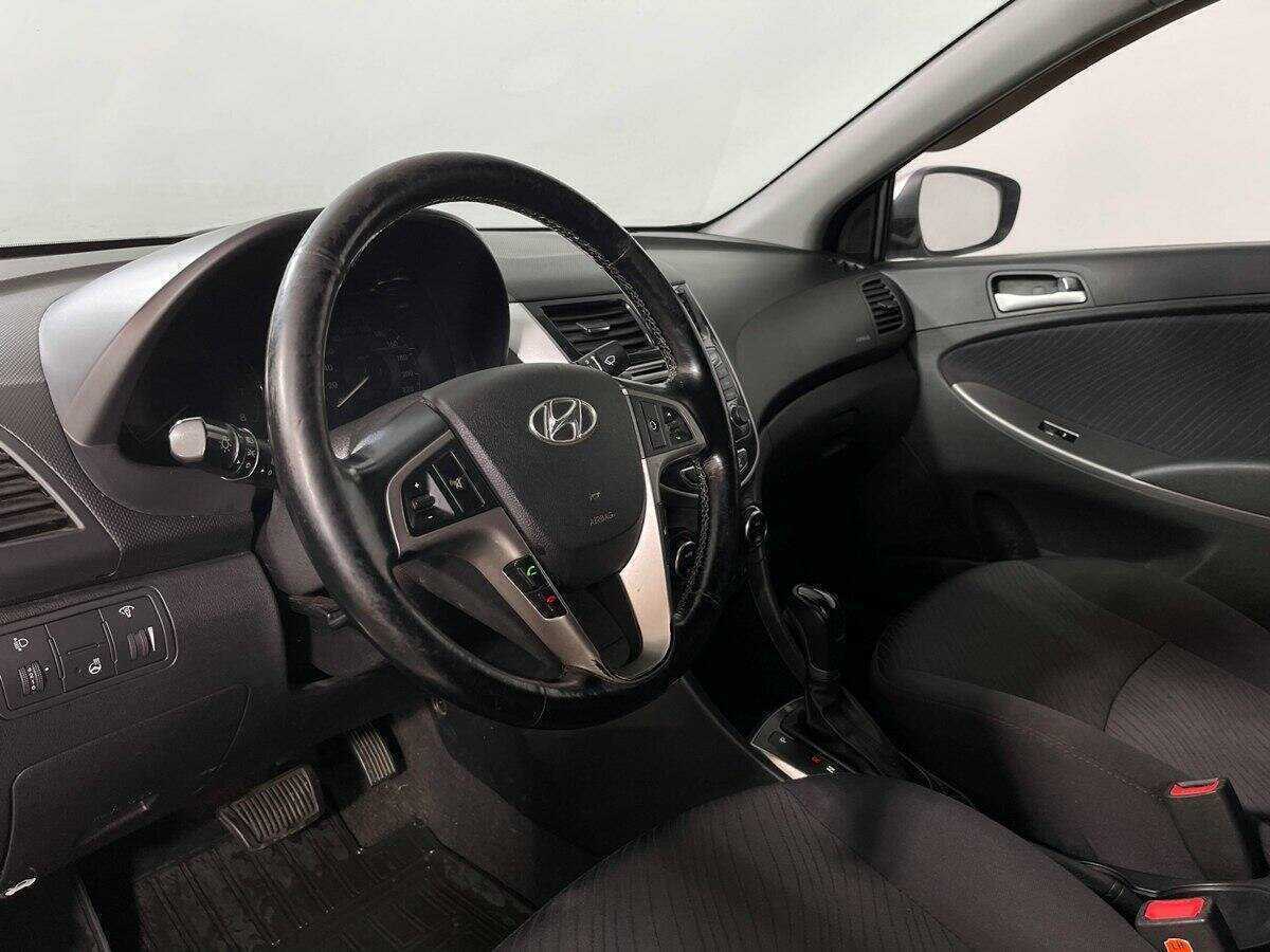 Купить Hyundai Solaris, 2014, 134 500 км, фото №11