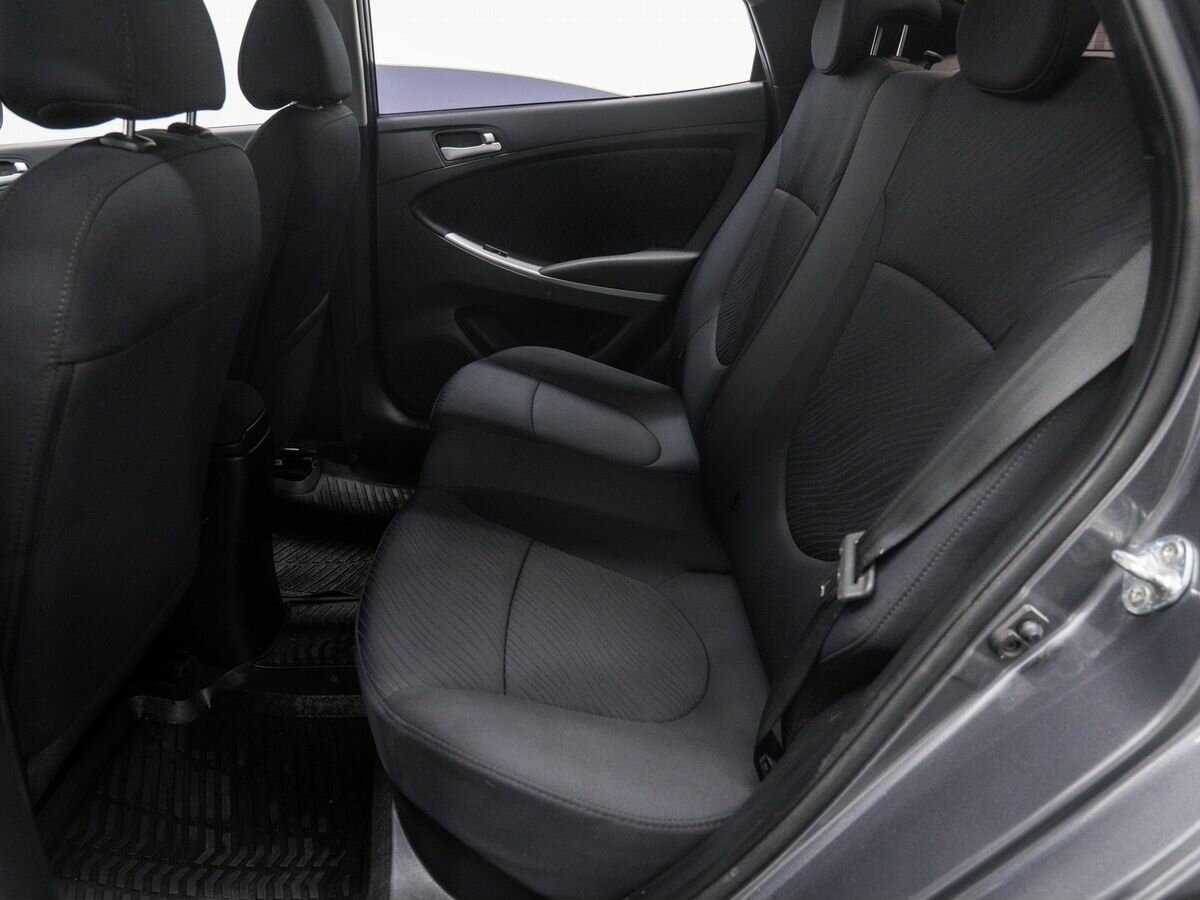 Купить Hyundai Solaris, 2016, 49 593 км, фото №13