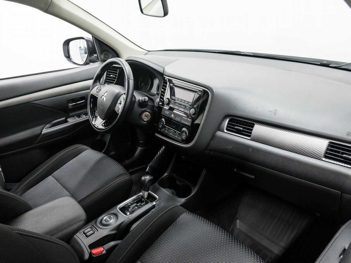Купить Mitsubishi Outlander, 2016, 168 000 км, фото №9