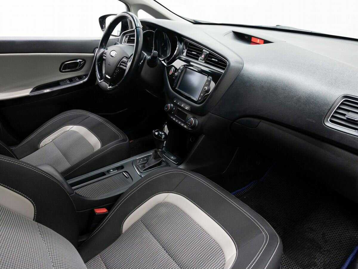 Купить Kia Ceed, 2017, 138 345 км, фото №12