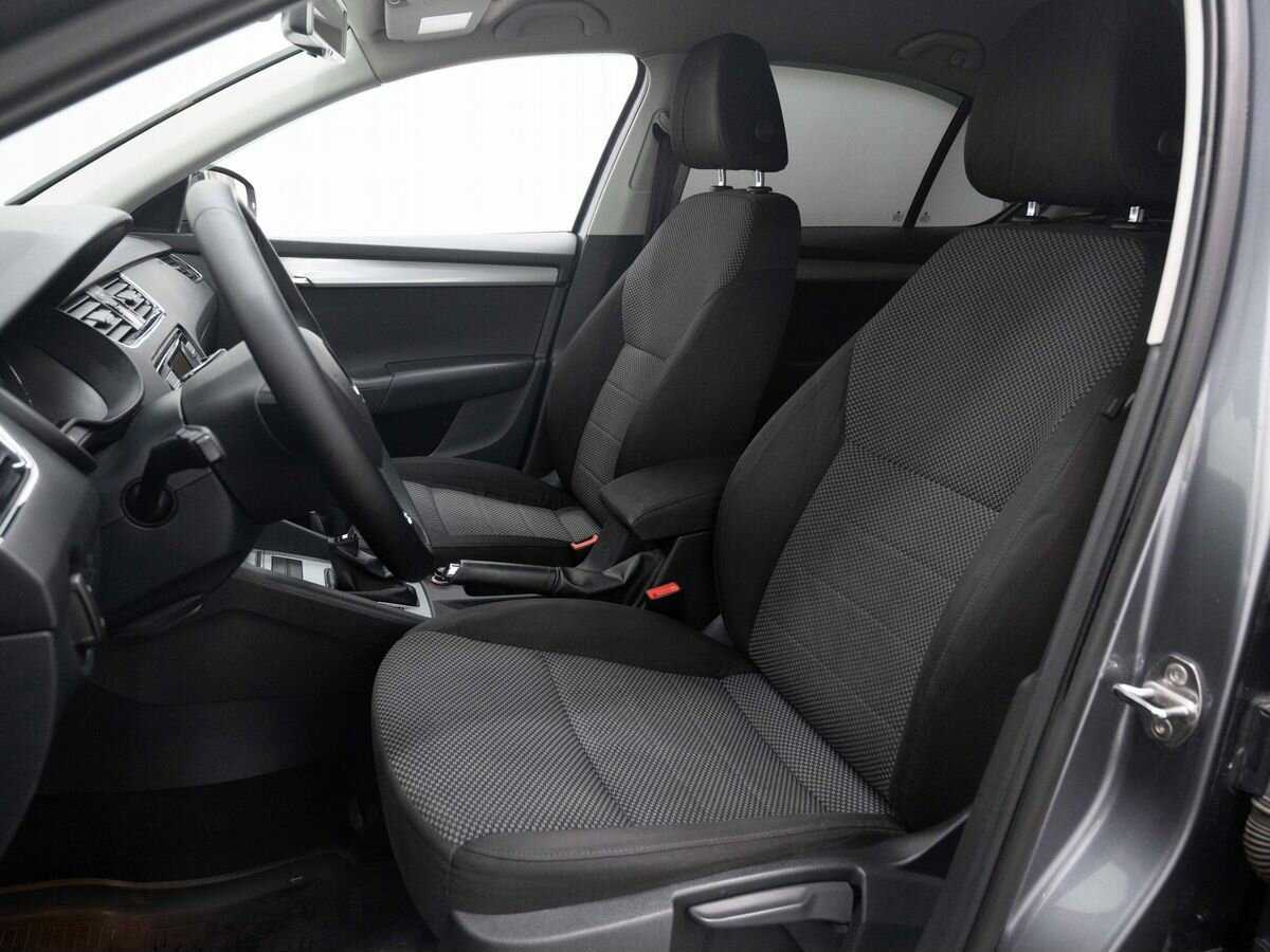 Купить Skoda Octavia, 2013, 265 000 км, фото №10