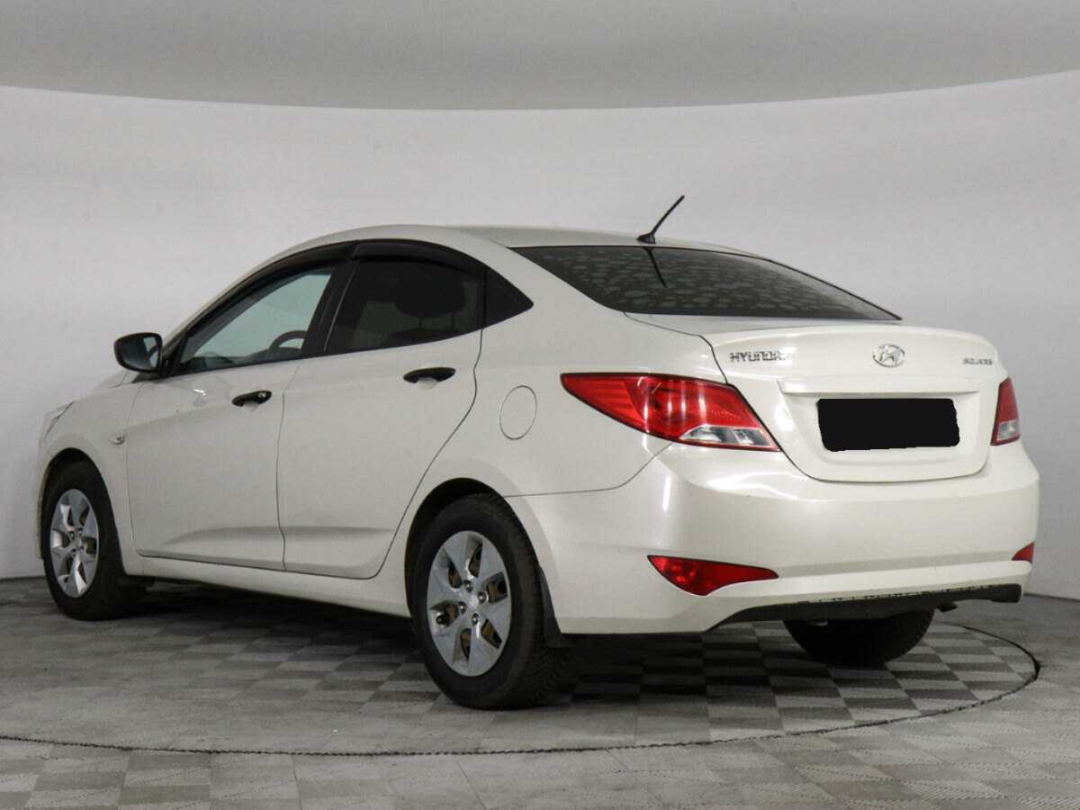 Купить Hyundai Solaris, 2015, 125 988 км, фото №7