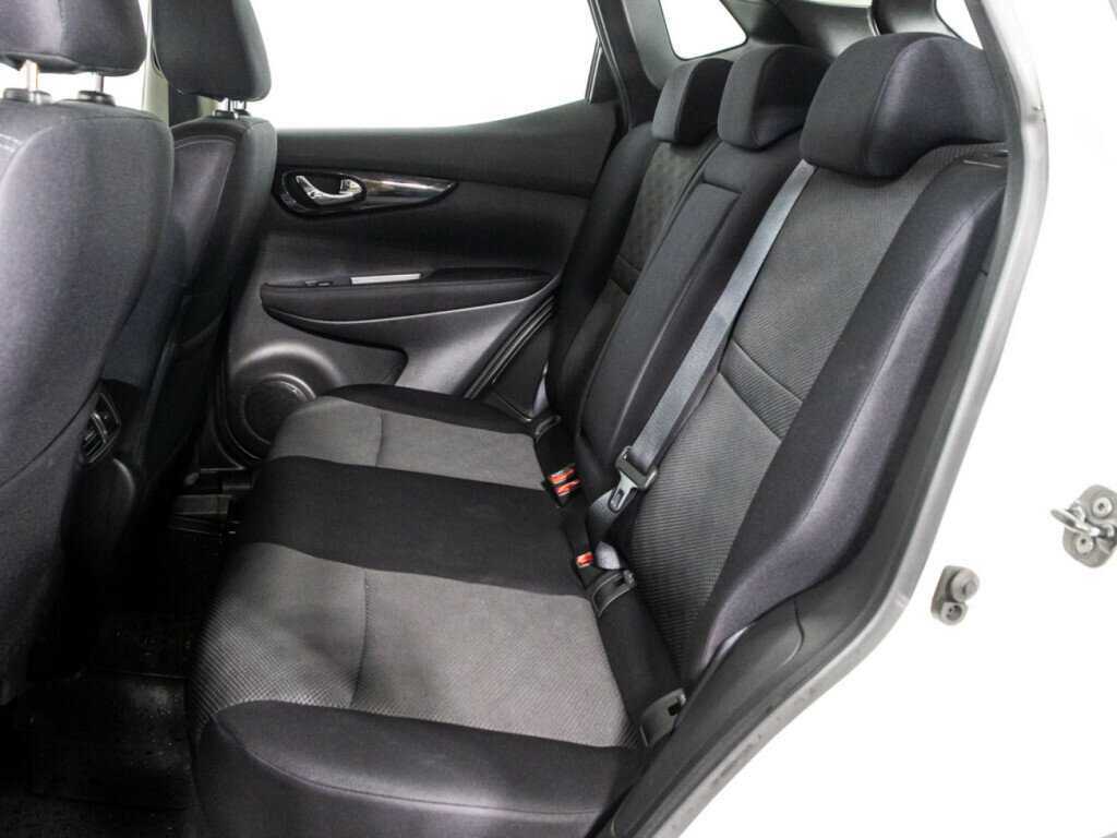 Купить Nissan Qashqai, 2017, 58 217 км, фото №10