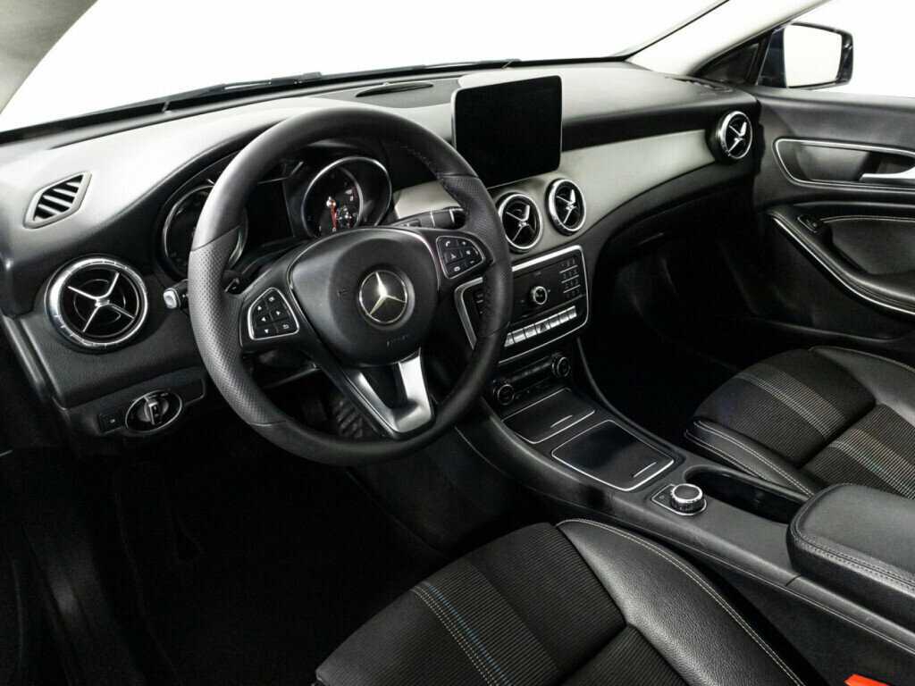 Купить Mercedes-Benz CLA 200, 2018, 118 094 км, фото №11