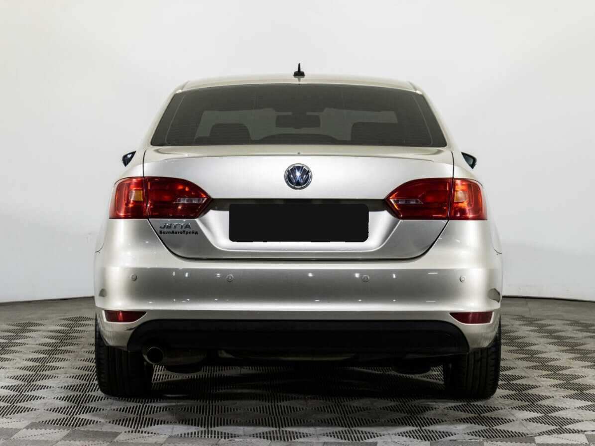 Купить Volkswagen Jetta, 2012, 200 639 км, фото №5