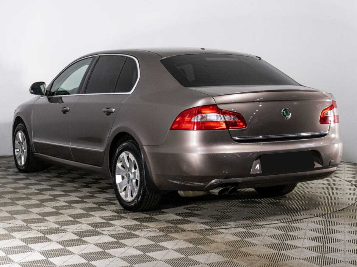 Купить Skoda Superb, 2012, 214 128 км, фото №7