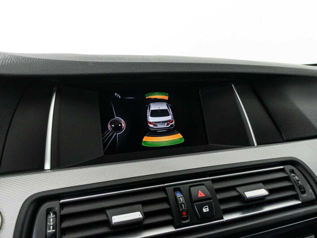 Купить BMW 5 серии 520i, 2016, 131 551 км, фото №17