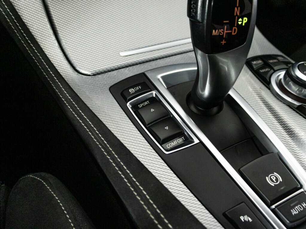 Купить BMW 5 серии 520i, 2016, 131 551 км, фото №20