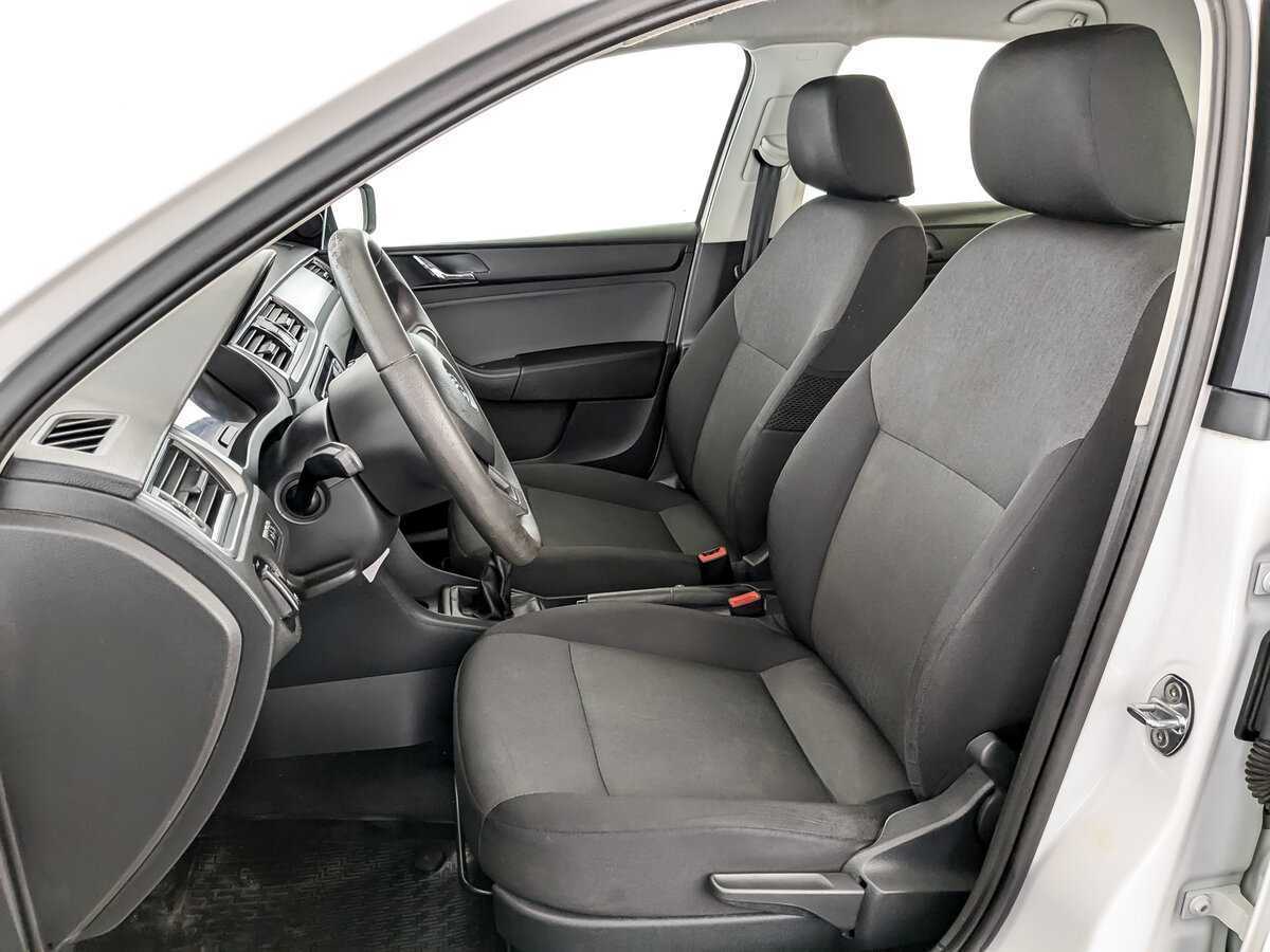 Купить Skoda Rapid, 2017, 189 398 км, фото №20