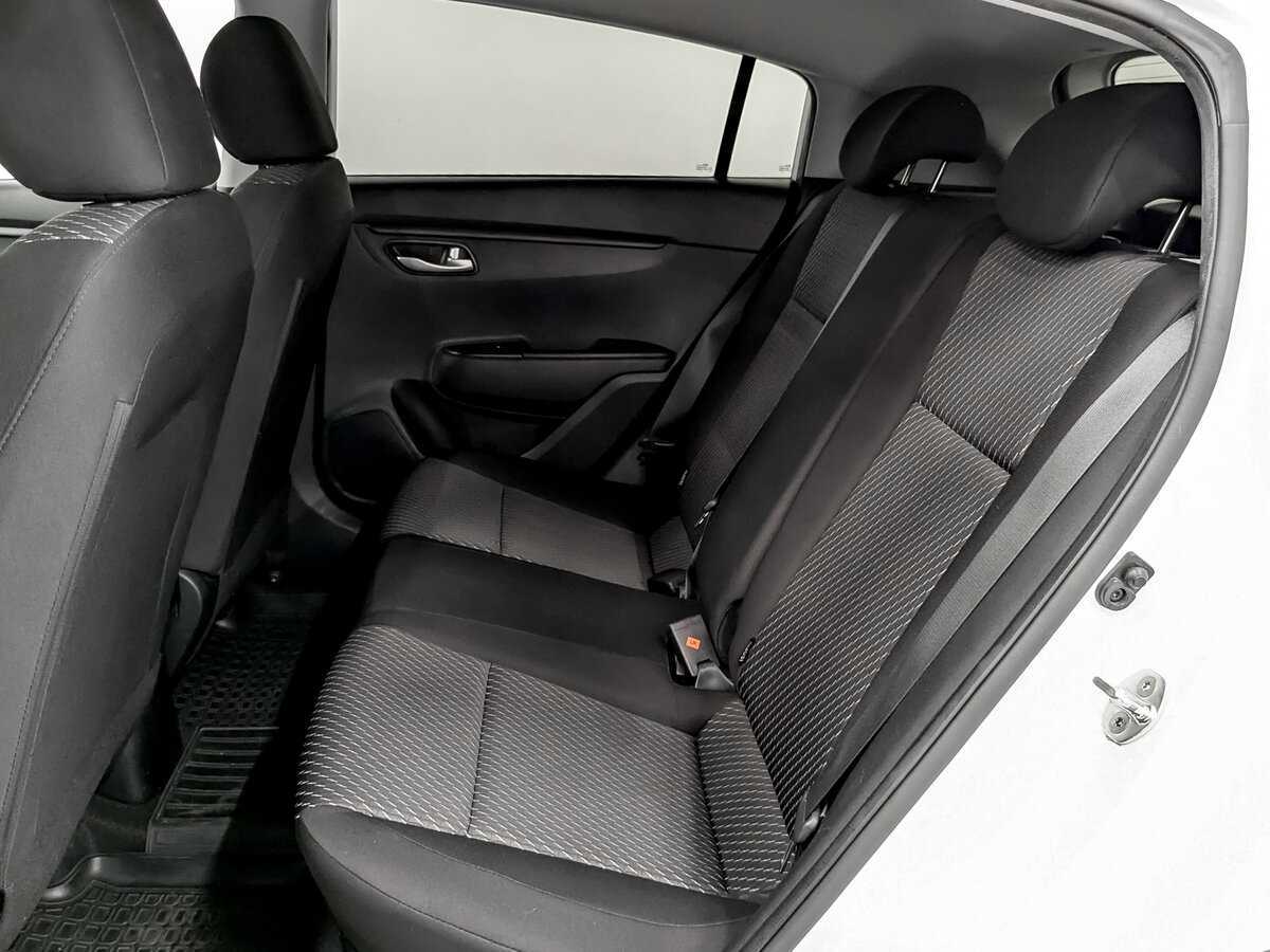 Купить Kia Rio X-Line, 2017, 105 572 км, фото №12