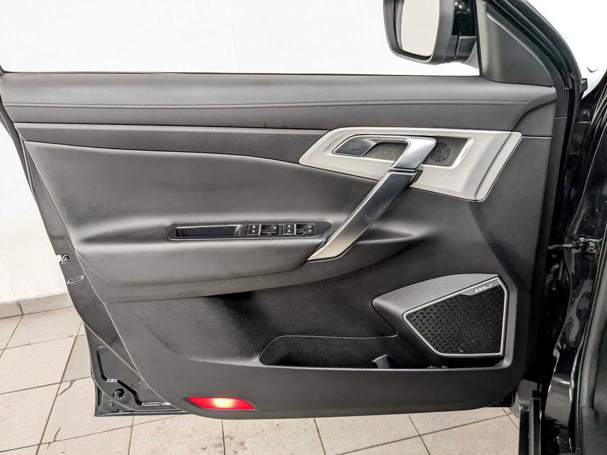 Купить Geely Atlas, 2020, 117 300 км, фото №19