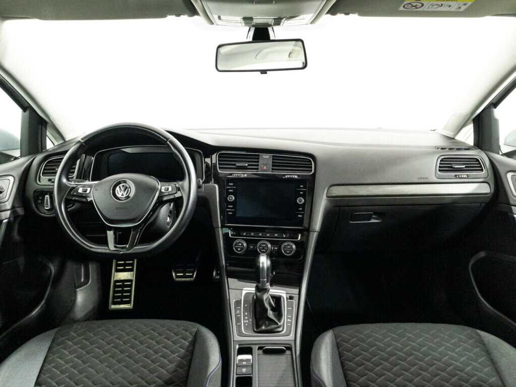 Купить Volkswagen Golf, 2018, 141 712 км, фото №13