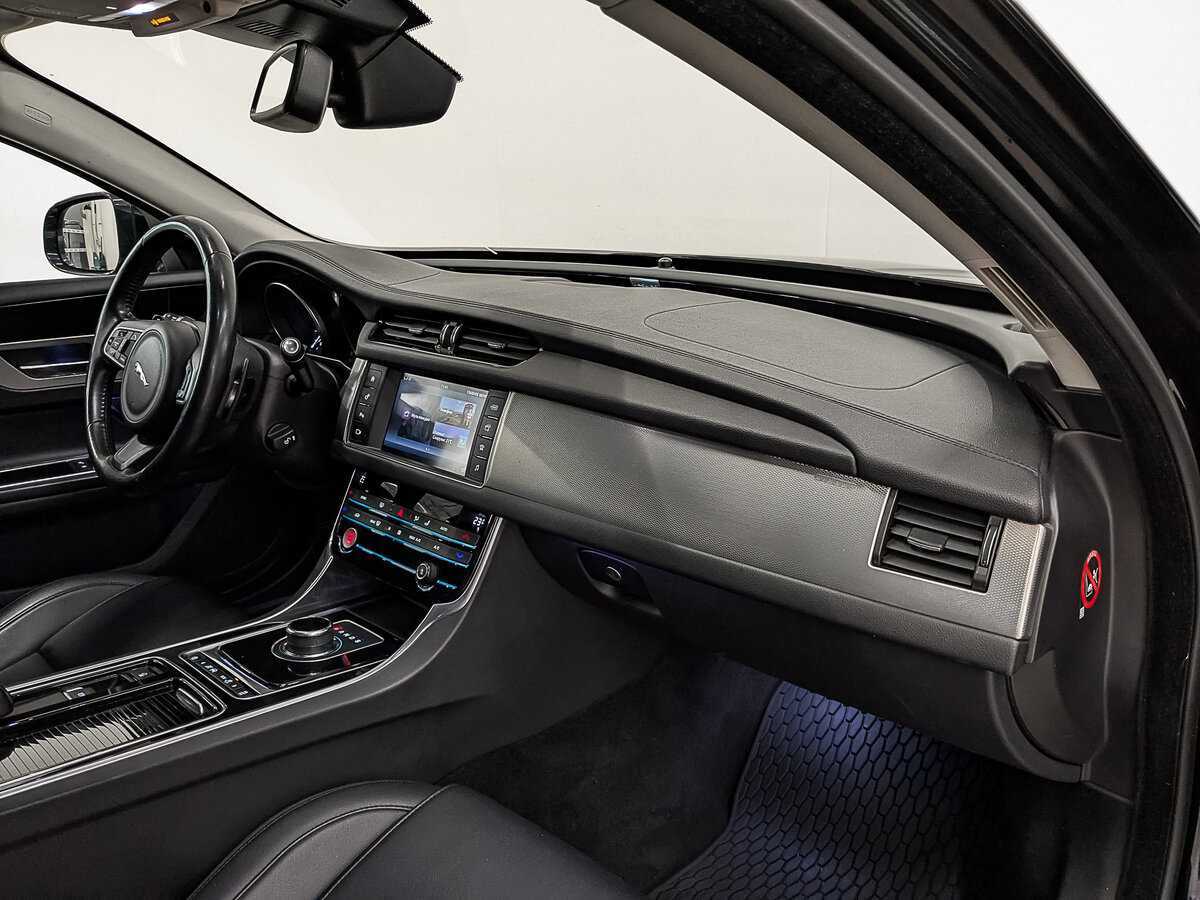 Купить Jaguar XF, 2017, 85 309 км, фото №11