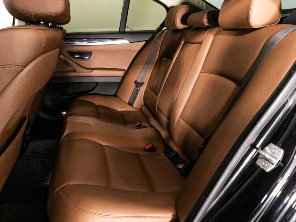 Купить BMW 5 серии 520i, 2016, 116 000 км, фото №10