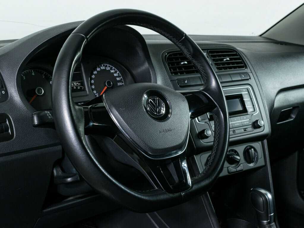 Купить Volkswagen Polo, 2016, 87 000 км, фото №12