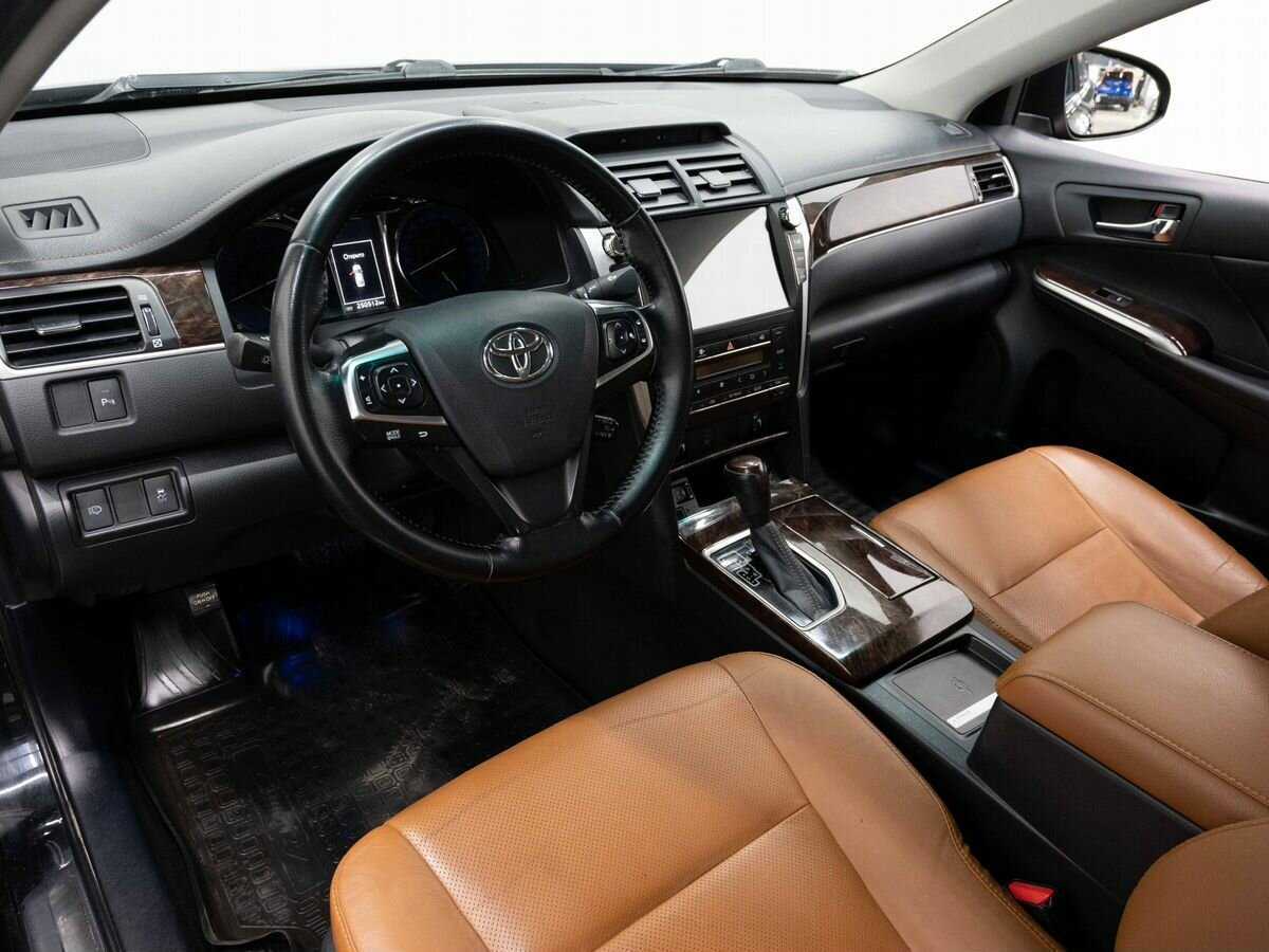 Купить Toyota Camry, 2017, 250 000 км, фото №9