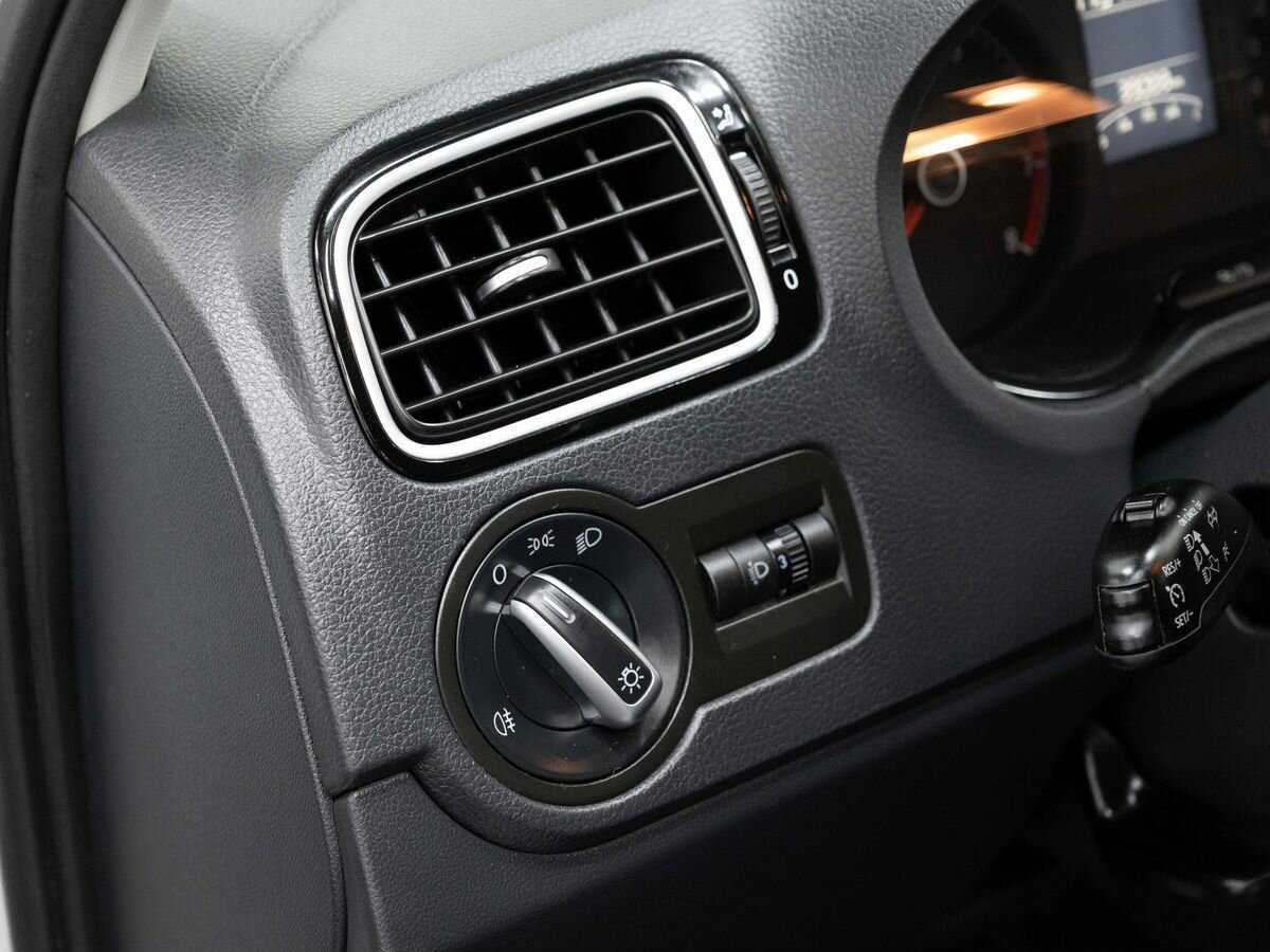 Купить Volkswagen Polo, 2020, 39 000 км, фото №20