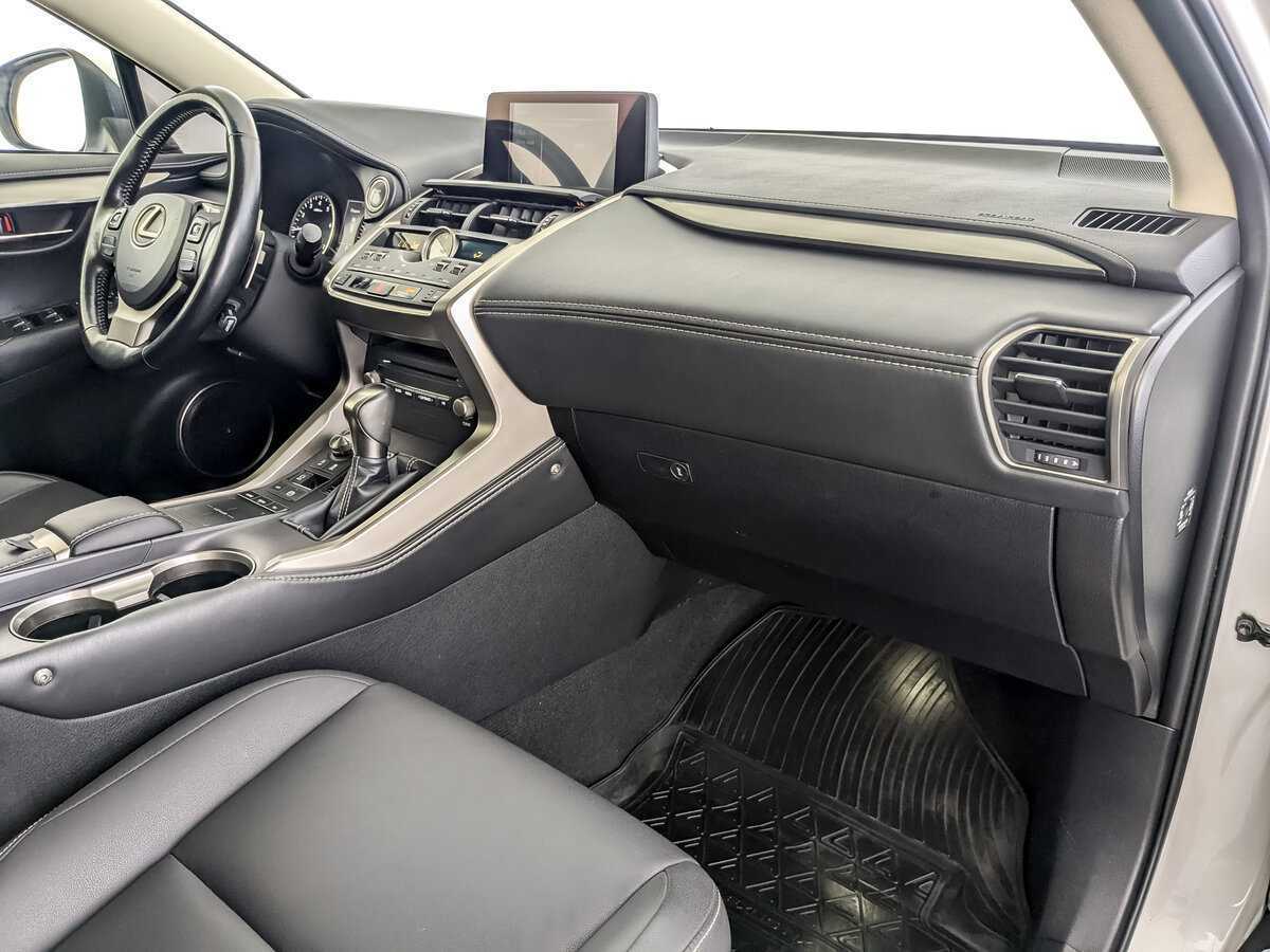Купить Lexus NX 200, 2018, 75 998 км, фото №11
