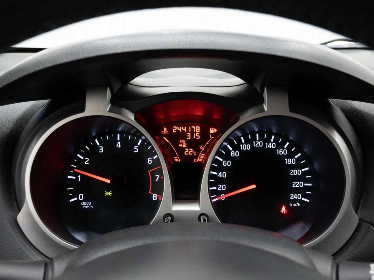 Купить Nissan Juke, 2012, 243 000 км, фото №16