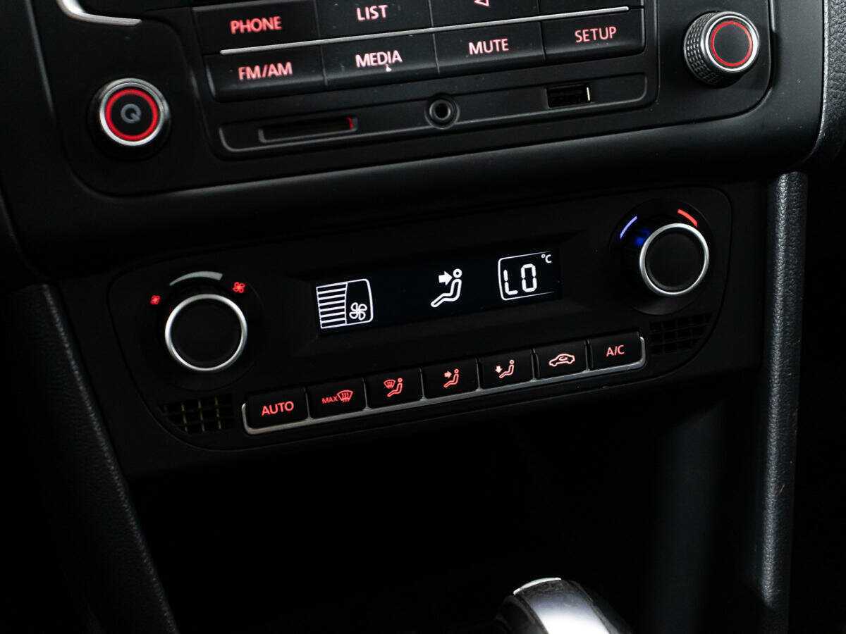 Купить Volkswagen Polo, 2017, 164 601 км, фото №15