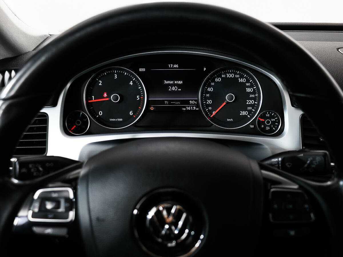 Купить Volkswagen Touareg, 2012, 137 287 км, фото №19