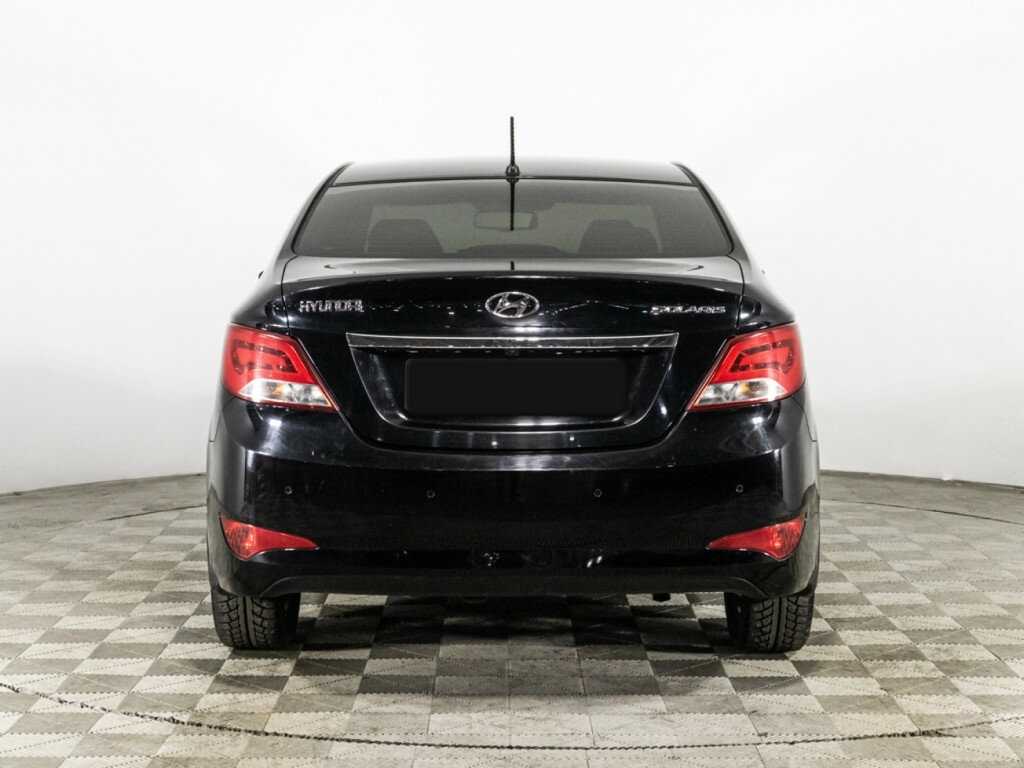 Купить Hyundai Solaris, 2015, 127 927 км, фото №6