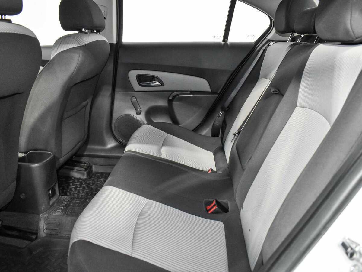 Купить Chevrolet Cruze, 2014, 178 225 км, фото №11