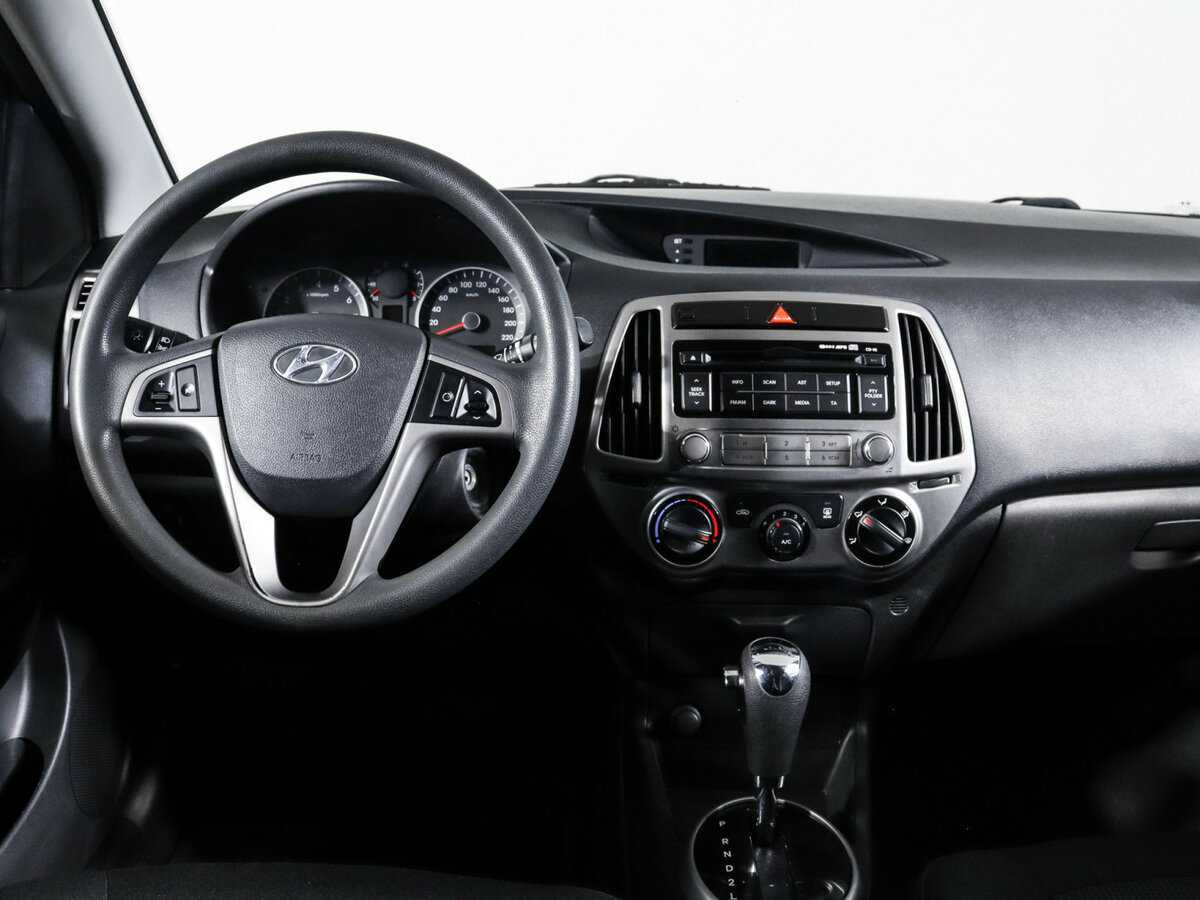 Купить Hyundai i20, 2012, 160 136 км, фото №9