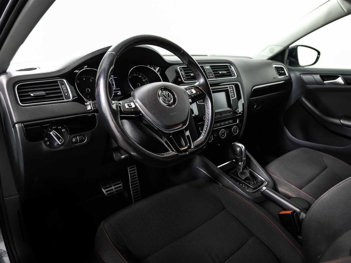 Купить Volkswagen Jetta, 2017, 66 437 км, фото №12
