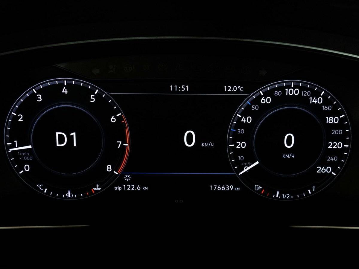 Купить Volkswagen Tiguan, 2017, 176 639 км, фото №24