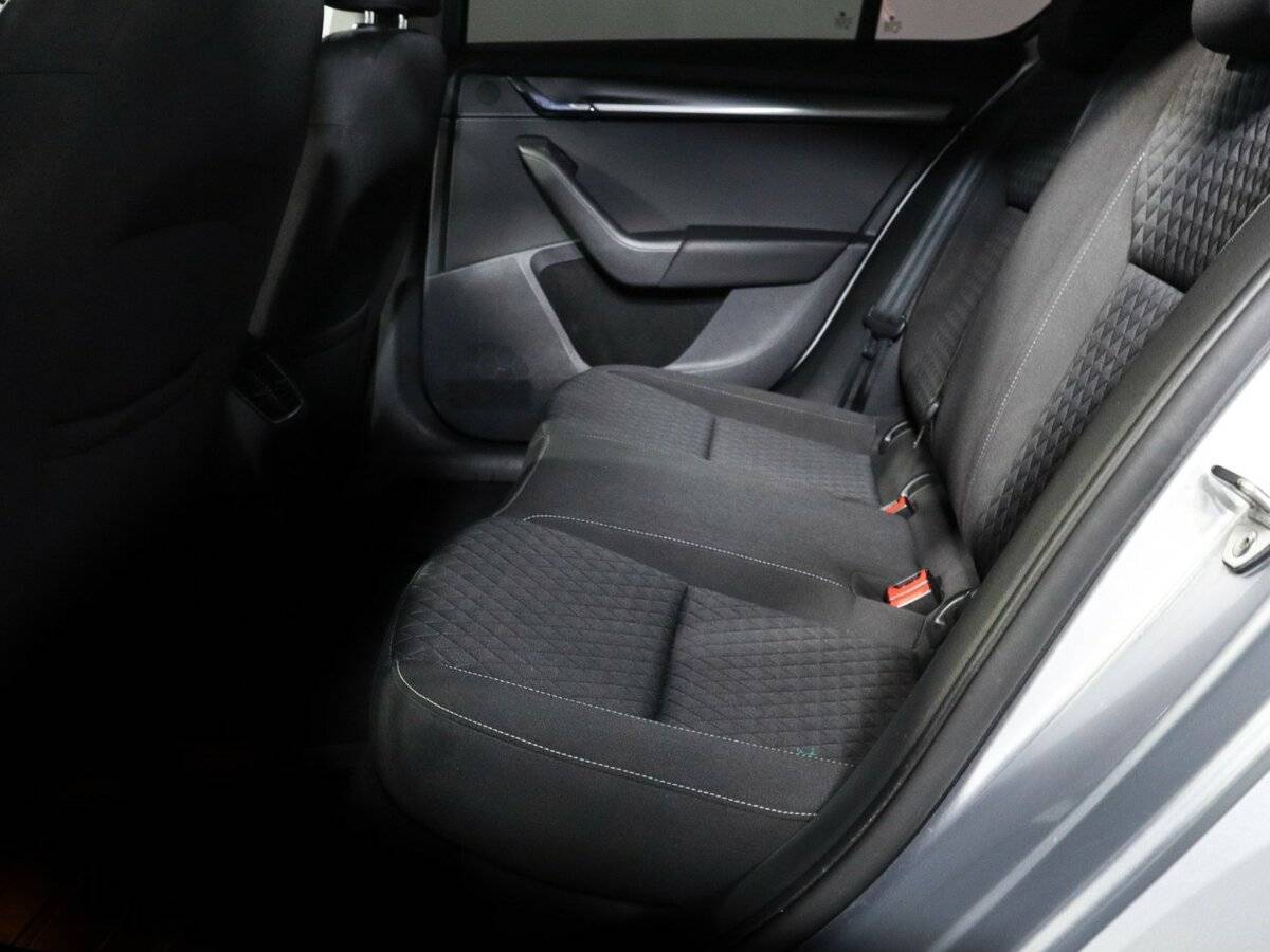 Купить Skoda Octavia, 2017, 140 907 км, фото №7