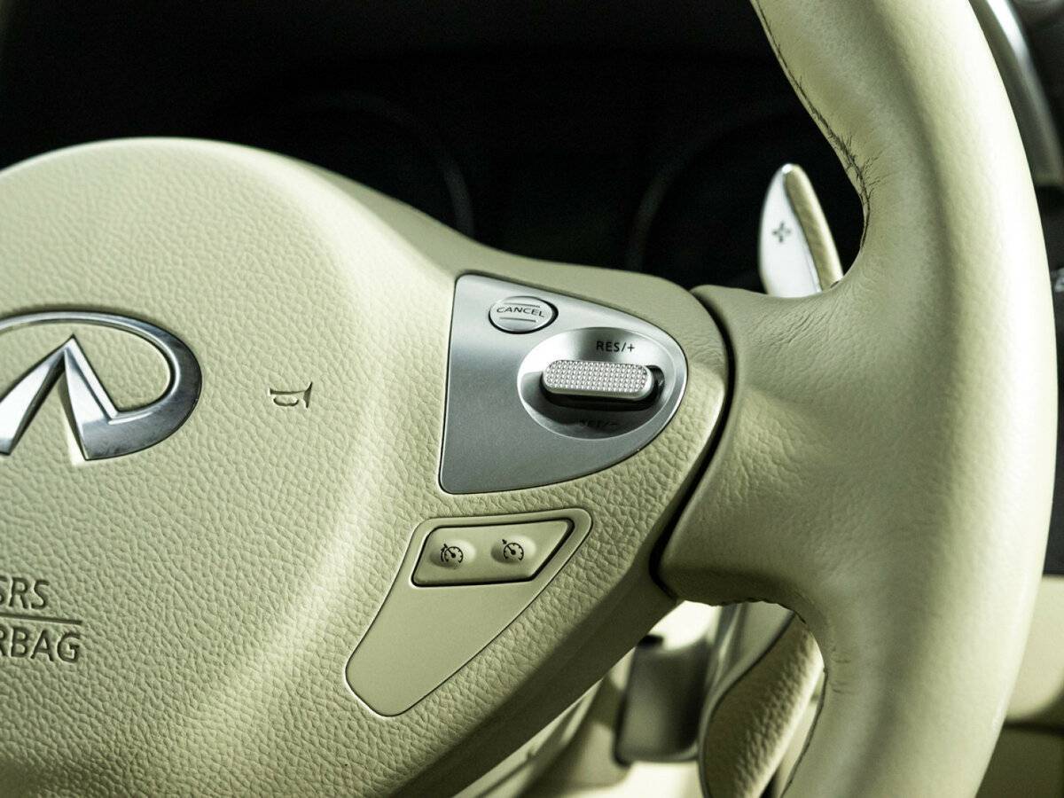 Купить Infiniti FX30d, 2012, 112 179 км, фото №24