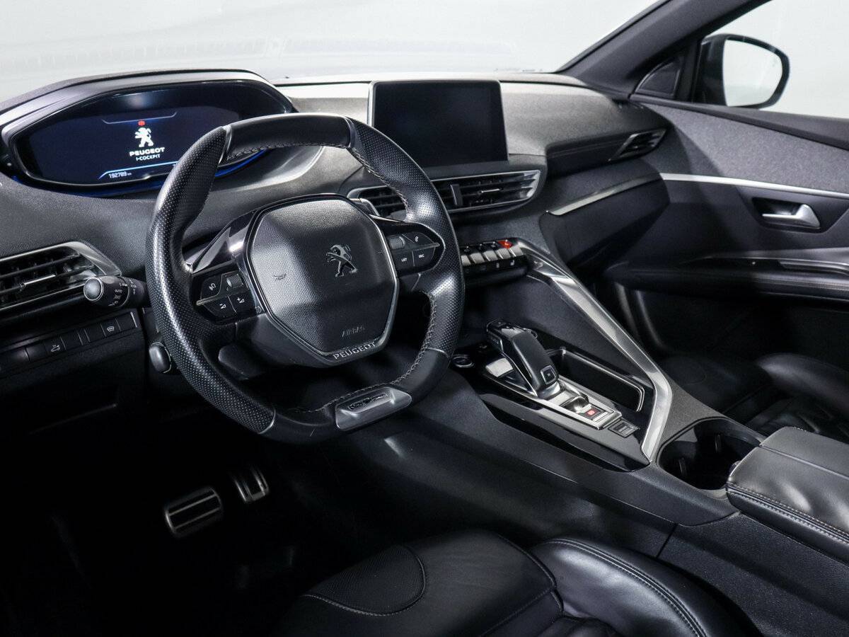 Купить Peugeot 3008, 2017, 192 787 км, фото №11