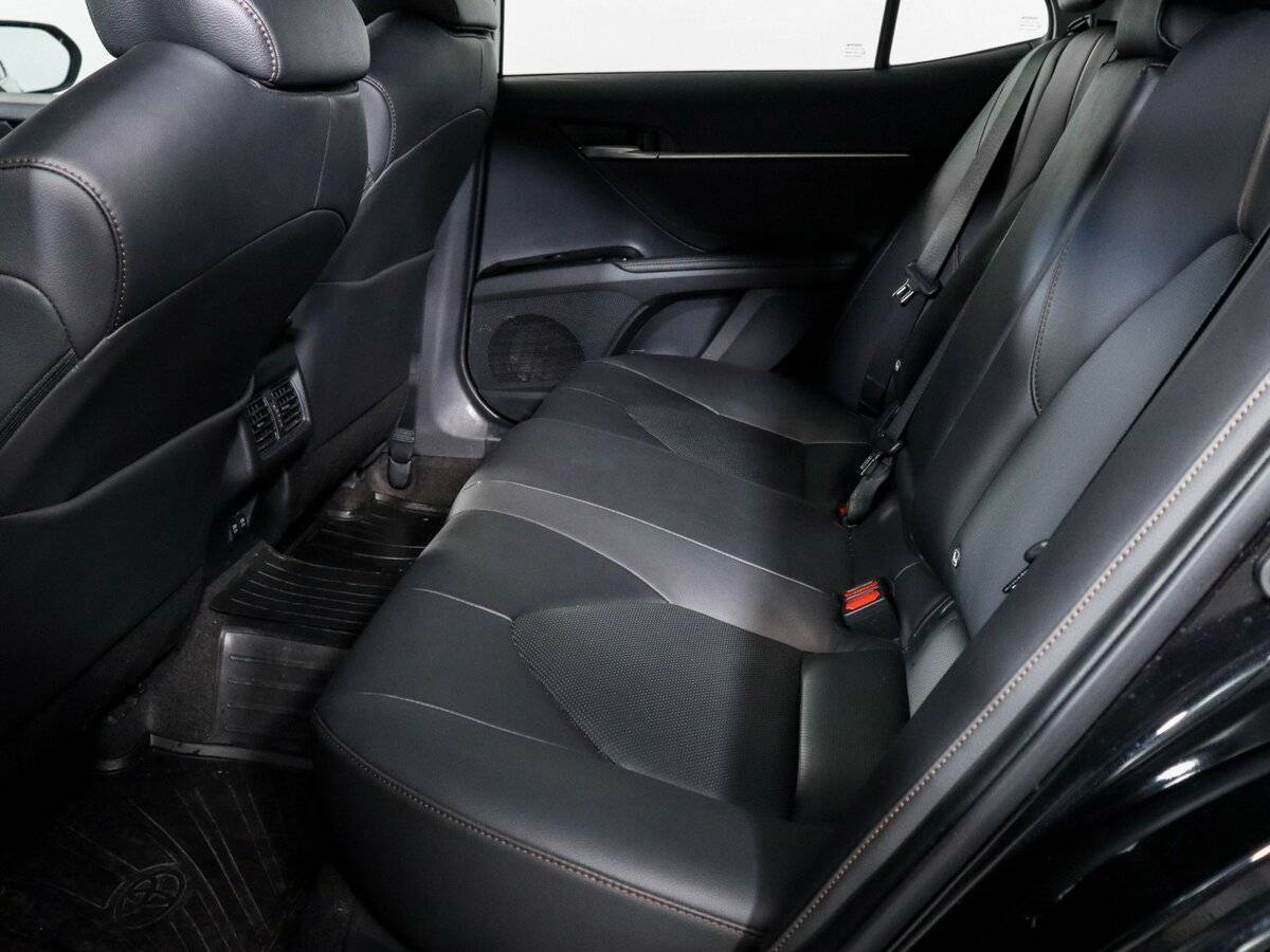 Купить Toyota Camry, 2019, 48 256 км, фото №8