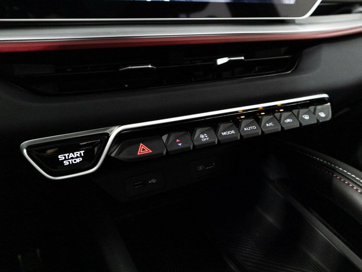 Купить Geely Coolray, 2023, 12 686 км, фото №24