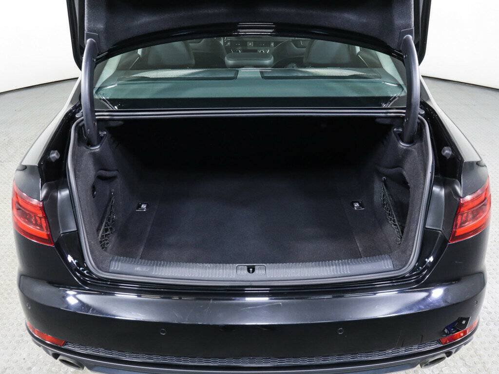 Купить Audi A4, 2017, 136 352 км, фото №9
