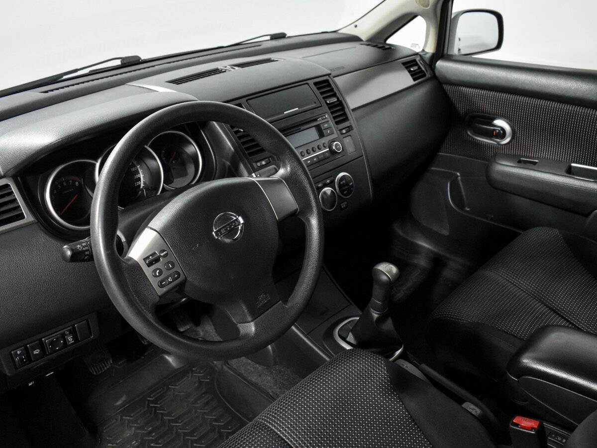 Купить Nissan Tiida, 2013, 132 608 км, фото №9