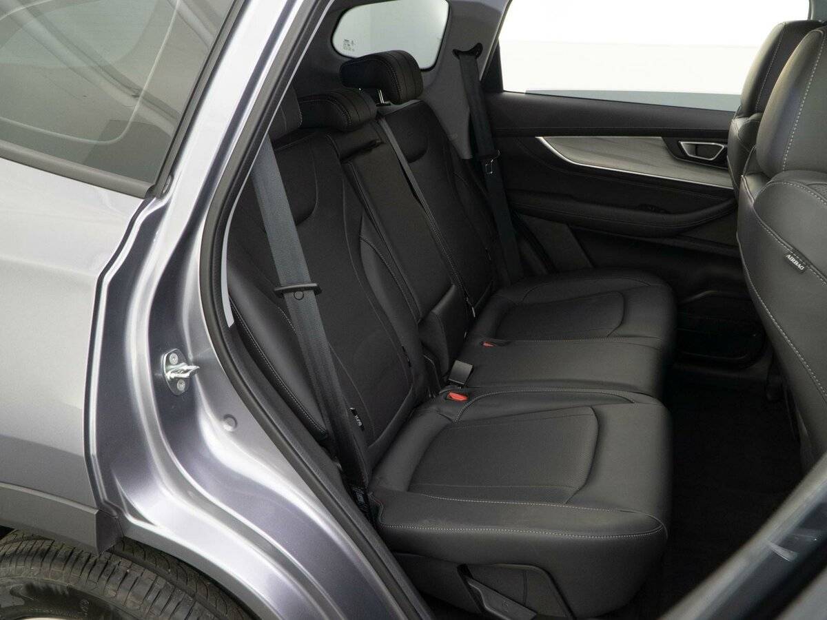 Купить Chery Tiggo 8, 2022, 9 800 км, фото №7